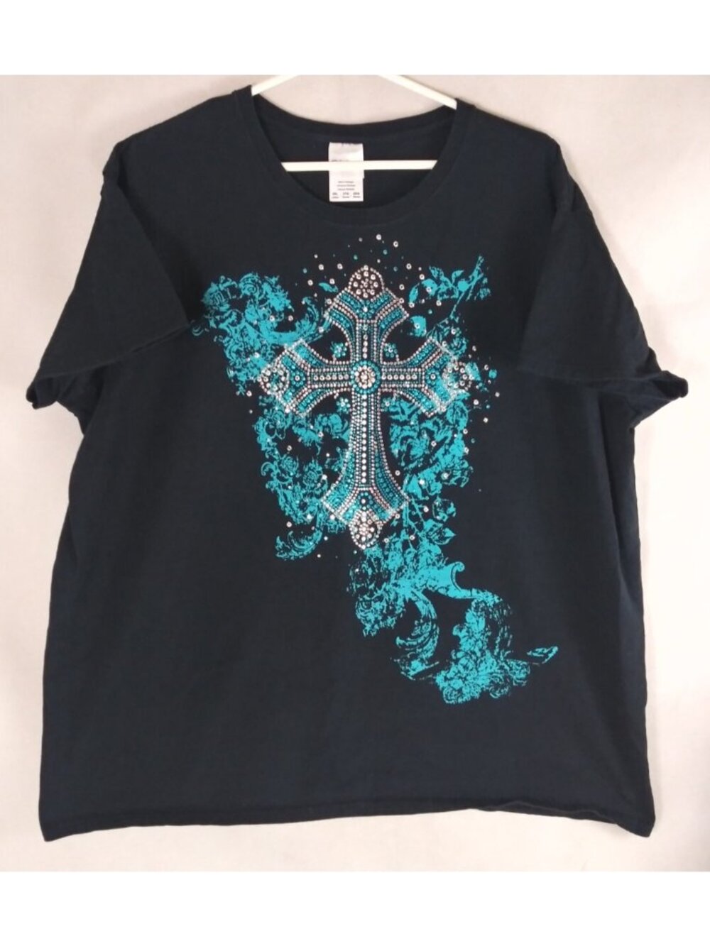 Gildan Ultra Cotton Women's Beautiful Beaded Cross T-Shirt Size 2XL